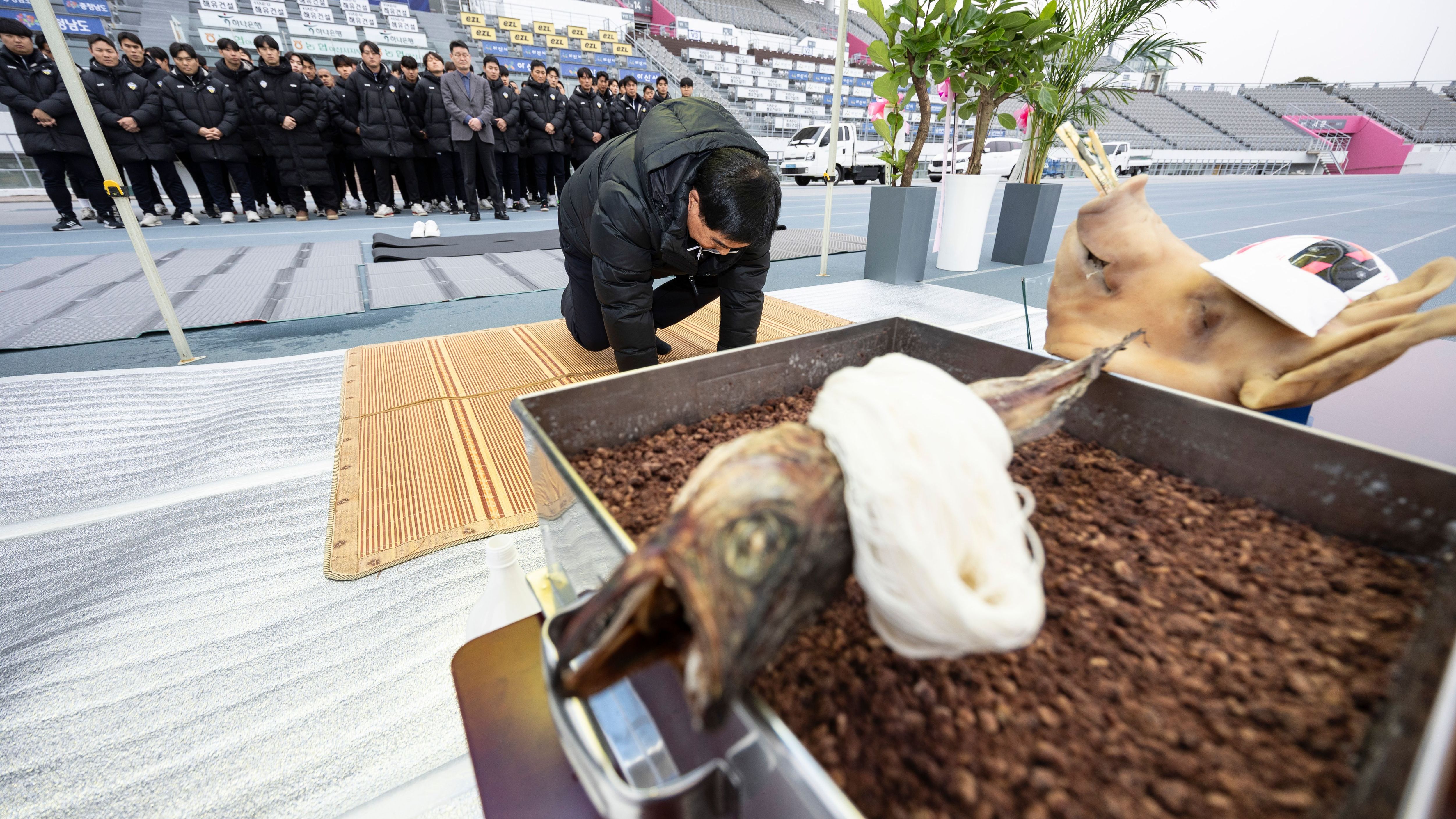 “부상 없이 최고의 경기력 함께 기원” 충남아산FC, 2026시즌 안전·승리 기원제 개최